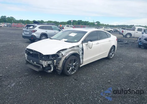 2015 Ford Fusion Titanium из США, поврежденный, VIN 3FA6P0K99FR108603